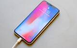 iPhone 11 或改用 USB C 18 W 快速充电器